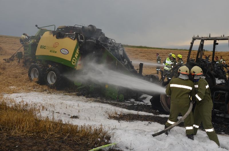 20130804_Brand Traktor_Schulleredt (90).jpg